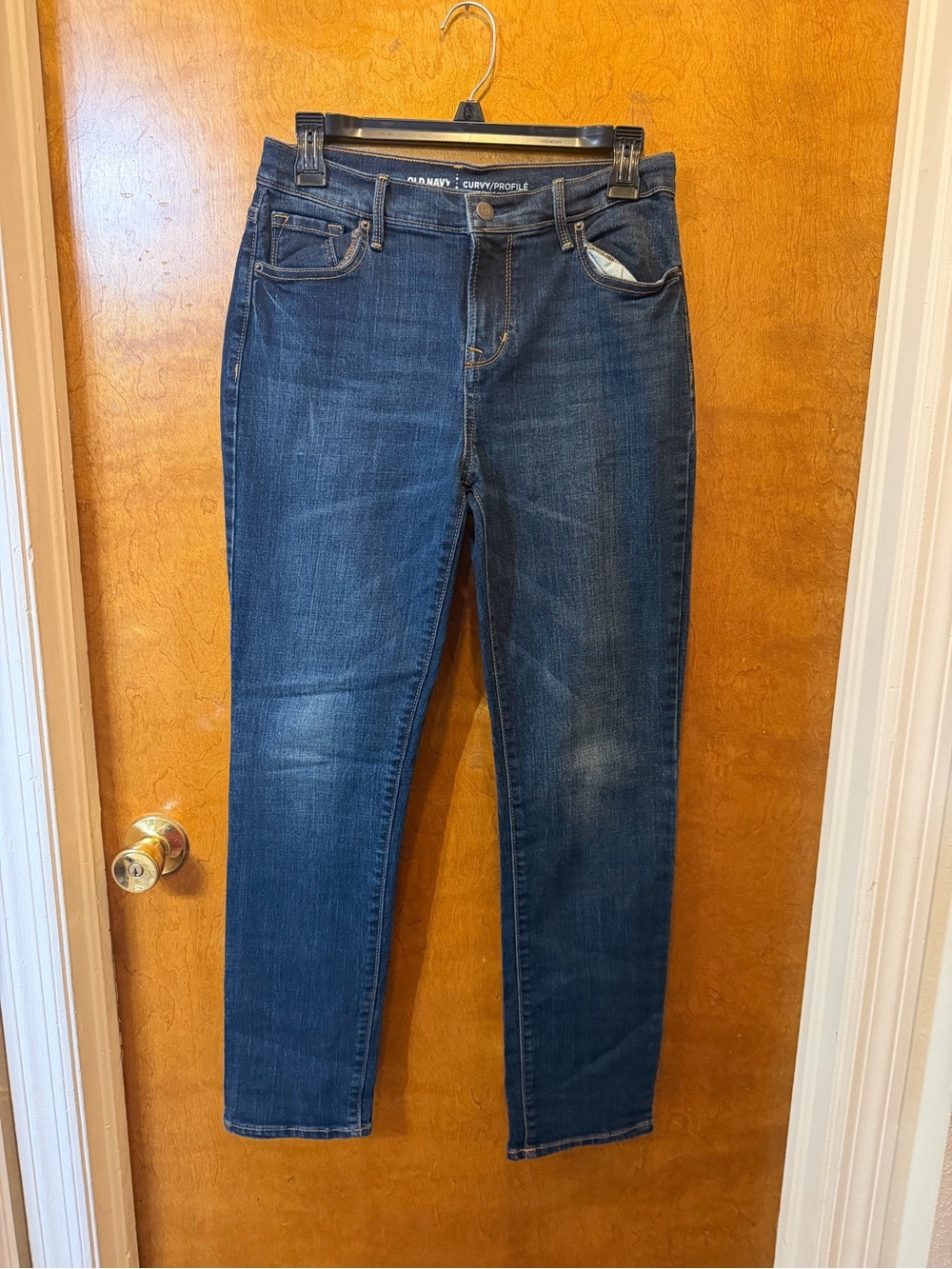 Old Navy Women's Curvy/Profilé Mid-Rise Blue Medium Wash Straight Jeans 4